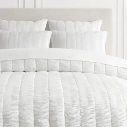 Savion Bedding - Pearl