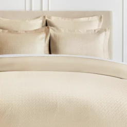 Marlowe Bedding - Gold