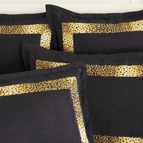 Selena Frame Bedding - Black - Image 3