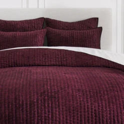 Mardon Velvet Bedding - Port