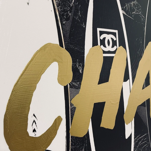 Wild Thing - Gold Frame/Gold Accents - Image 3